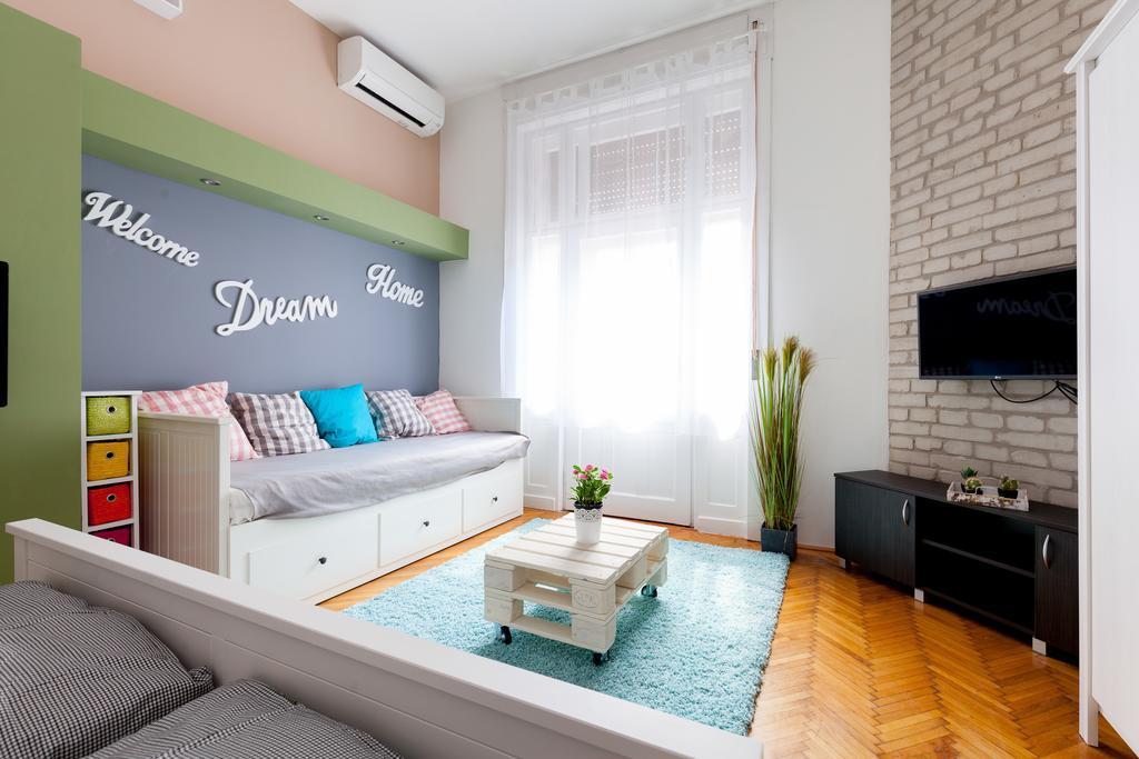 Bpm-Apartment Sweet Budapest Exterior foto